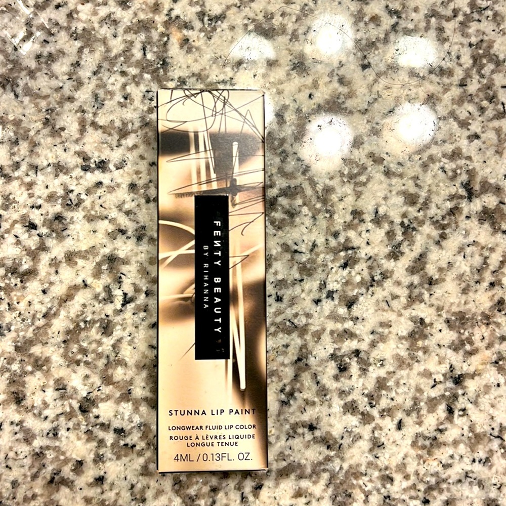 Fenty Beauty Stunna Lip Paint
